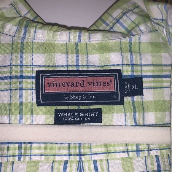 Vineyard Vines Classic Fit Button Down Shirt - Picture 3 of 3